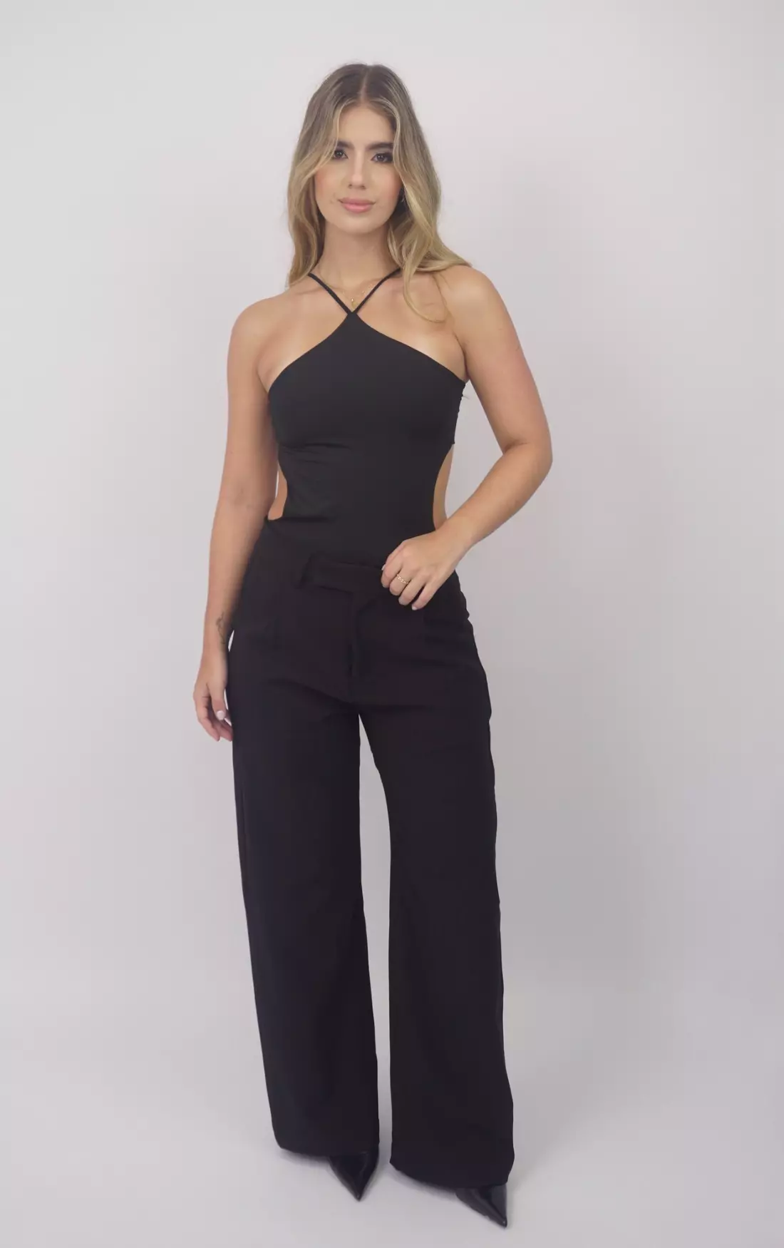 BODY ANTONIA