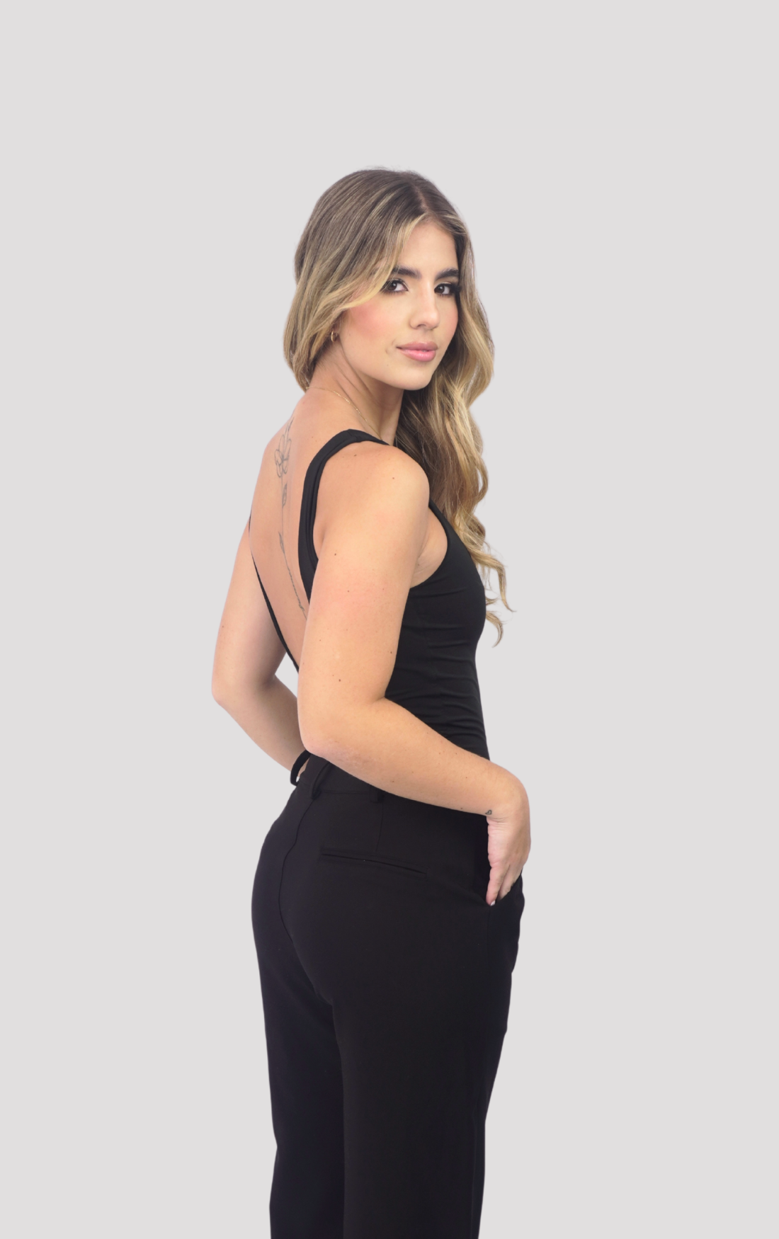BODY LAURA