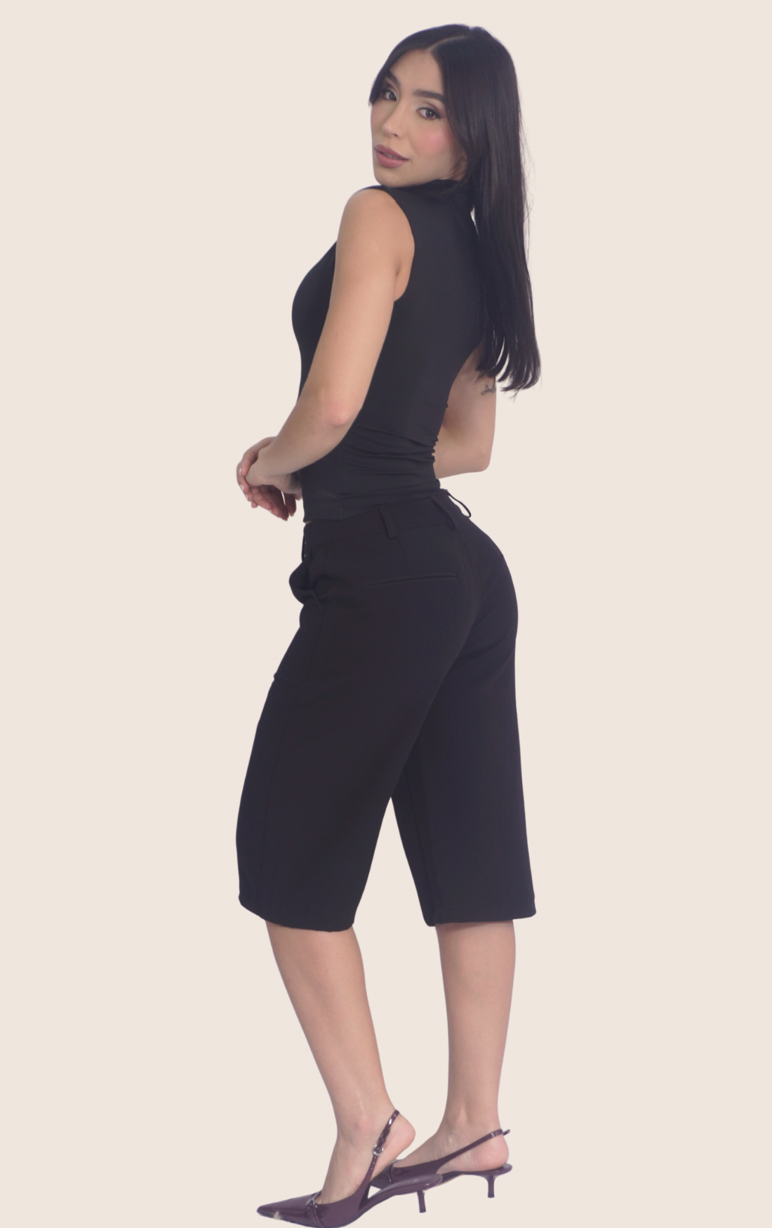 TOP JOLIE